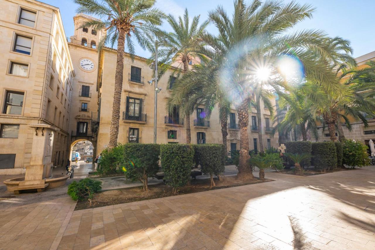 Magic Atico In The Heart Of The Old Town Apartment Alicante Ngoại thất bức ảnh